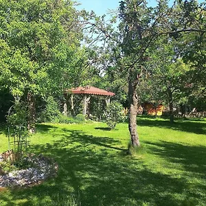  Apartment Margit